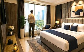 Hotel Mountain Bliss'Near New Delhi & Connaught Place
